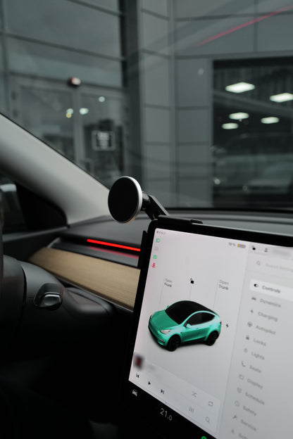QuietGuard™ MagSafe Phone Holder